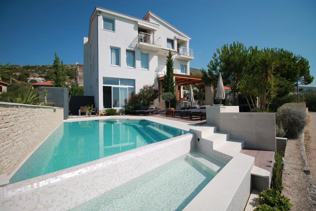 Apartments Marer Trogir Exterior photo